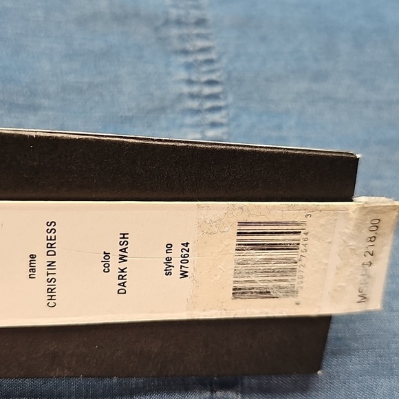 Walter Baker Blue A-line Dress with 3/4 Cuffed Sleeves and Plunge Neckline - Picture 9 of 9